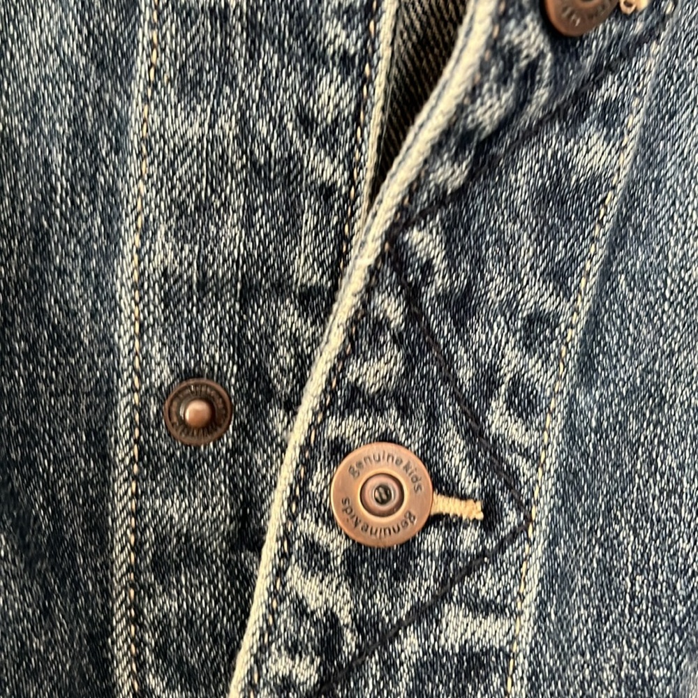 Jean jacket. - Picture 5 of 5